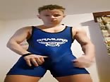 0176 Handsome guy cums into his lycra suite