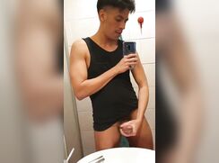 [173] Small clips from NT & hot cumshots