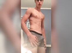 18 yr old shows off