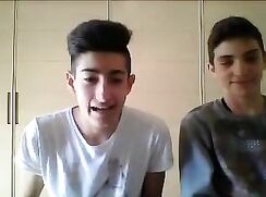 18yo Cute Italian Best Friends Have Fun, Hot Bubble Asses