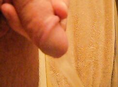 18yo Jordan pisses