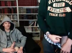 2 College Guys Jack & Show Hot Dicks Twink Porn
