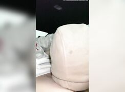 a gobble in  the car