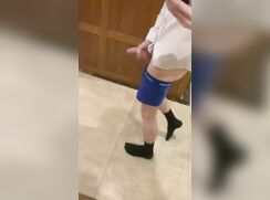 ABX Clips - Getting a little risky in public bathroom