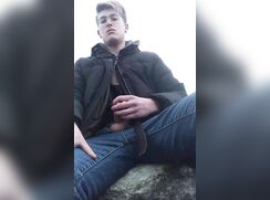 ABX Clips - I took a real risk masturbating on the beach