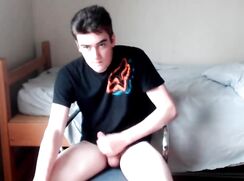 ABX Clips - Straight college twink jerks off in dorm