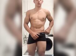 [ABX][A][389] Amateur wanking and hot cumshot