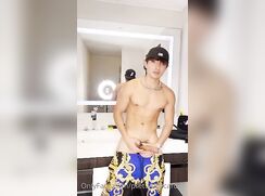 Aedan Carden solo guys gay porn tube