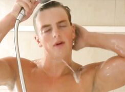 AFTER SHOWERING HE LOVES SEX