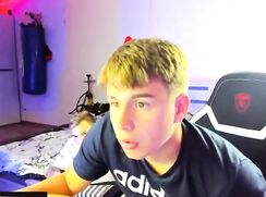 Ali_bruin 1