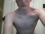 Amazing teen wanker sits down to play boys porn