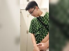 Asian Boy In Public Toilet  VC