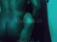Black Femboy Ezra_Kyle25 takes that BIG BLACK COCK!
