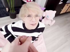 Blond loves dick
