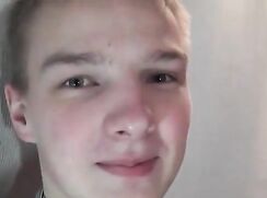 BLONDE BOY CUMS ON CAM homemade porn