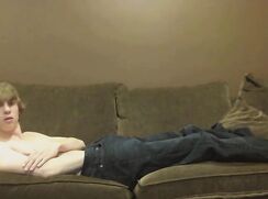 blondie in jeans strips n wanks
