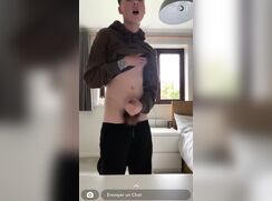 Boy With Nice Bush Jacks & Cums