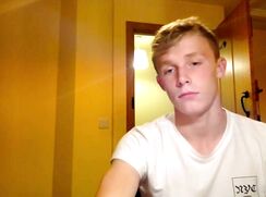 [BW][05] British muscled 3 little slave puppy always looks so serious