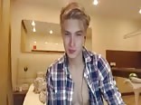 Cam 10425 Beautiful blonde