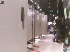 changing room flash