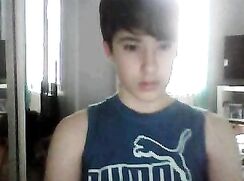 chatroulette 2014 12 24 Theo Dordogne tres beau visage