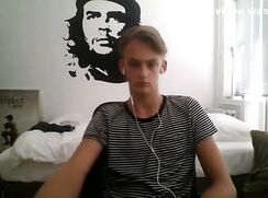 Che Guevara on the wall: uncut webcam boy