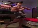 COLLEGE WRESTLER STRIPS HIS ASS