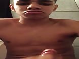 columbian jerking off