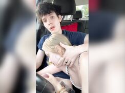 Cumfulness - 18yo boy sucked by girl on wheels