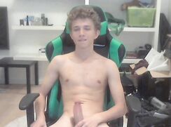 Curly blond boy has a nice wank