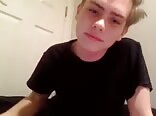 Cute boys porn strips off and wanks