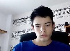 Cute Jerks Off And Cums In boys porn
