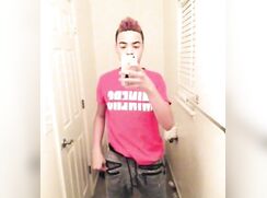 Cute Sexy Light Skin Long Dick Boy Nude Pics