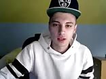 Dado2020 strips on Chaturbate, boys porn