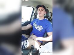 Danger! twink jerks off while driving