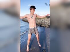 DB - Wet Pants