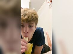deep throut banana