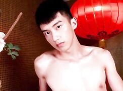 Dnz Asian cutie wank & spurt