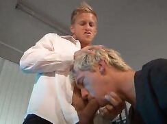 Dnz blond drama