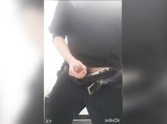 Dnz horny on his lunch break