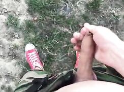 Dnz on the garden path
