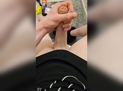 Dnz sexy lad edge & cum