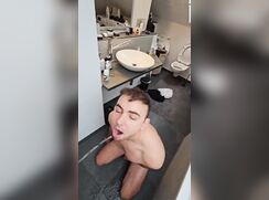 Fag likes piss!
