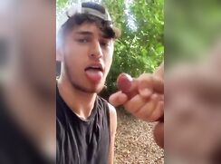 Feed Me  tha Sweet Tasty Cum Dropz