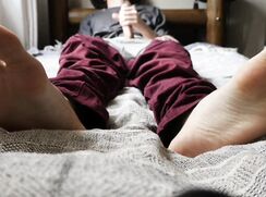 Feet an jerking off