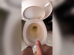 fit blond upclose pissing