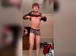 Fit Twink Flexing His Muscles and That dick