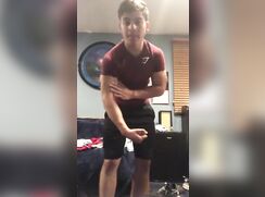 Flexjoe huge biceps