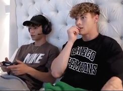 GAMER OR GAMER ???