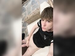 Garden Wank Show  OF917